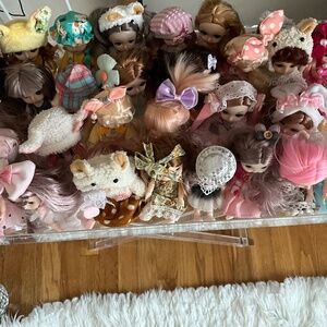 Mini dolls